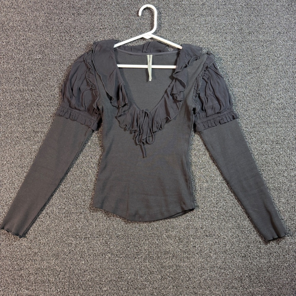 Anthropologie Ruffle V-Neck Ribbed Knit Top Women's XXS Long Sleeve Black
